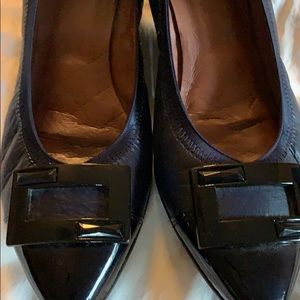 Hispanita Navy Heels with Navy Patent accents